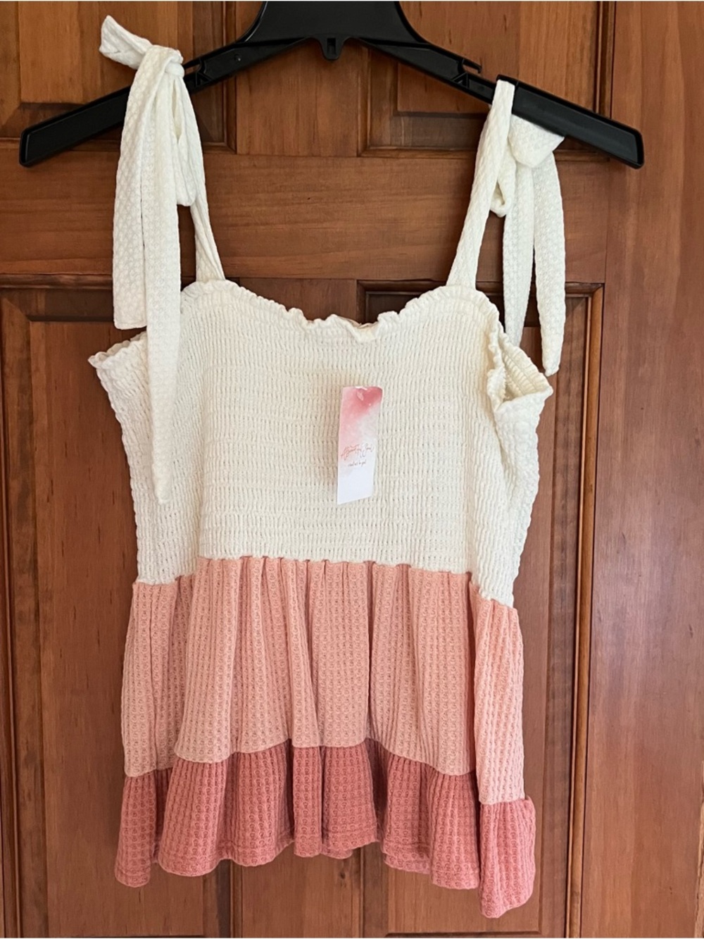 A Beautiful Soul Women’s White and Pink Tiered Smocked Tank Top-1X (NWT) - Picture 2 of 6